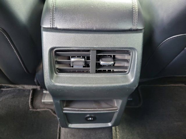 Used 2024 Ford Edge SEL image 15