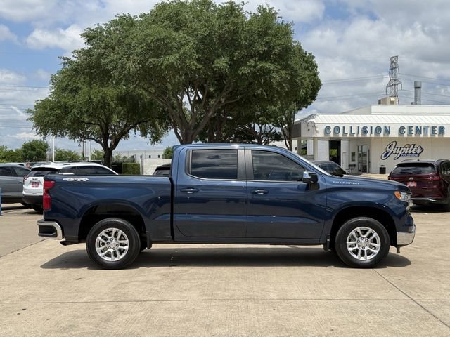 Used 2023 Chevrolet Silverado 1500 LT AWD/4WD image 3