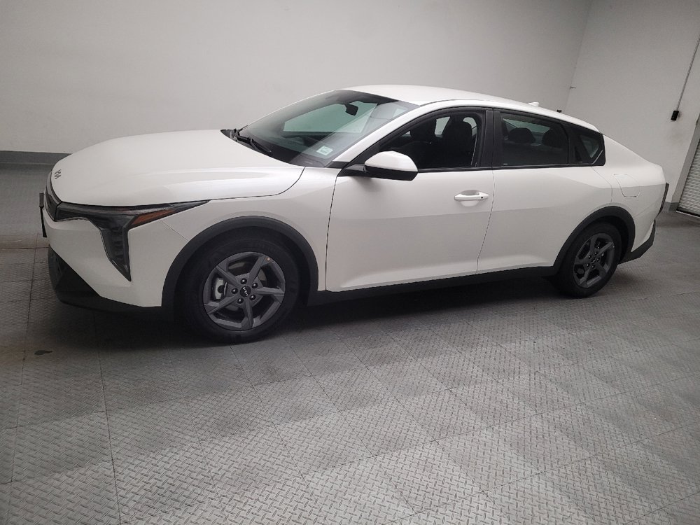 Used 2025 Kia K4 FWD image 2