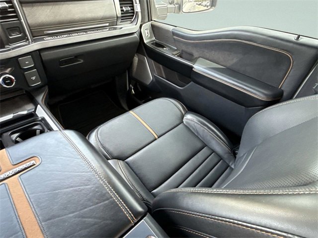 Certified 2023 Ford F450 Platinum w/ FX4 Off-Road Package image 15