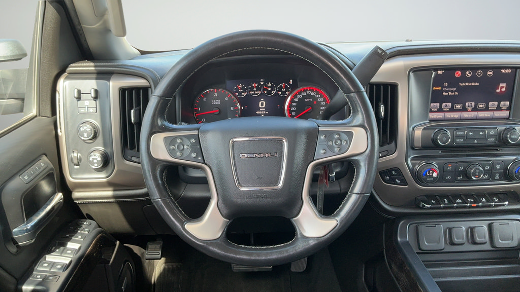 Used 2016 GMC Sierra 2500 Denali w/ Driver Alert Package AWD/4WD image 10