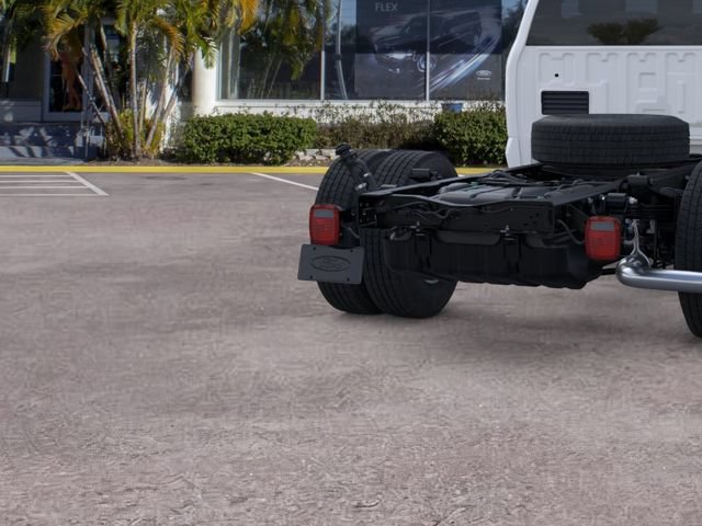 New 2025 Ford F350 XL w/ XL Chrome Package RWD image 22
