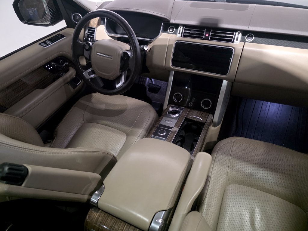 Used 2019 Land Rover Range Rover HSE AWD/4WD image 15