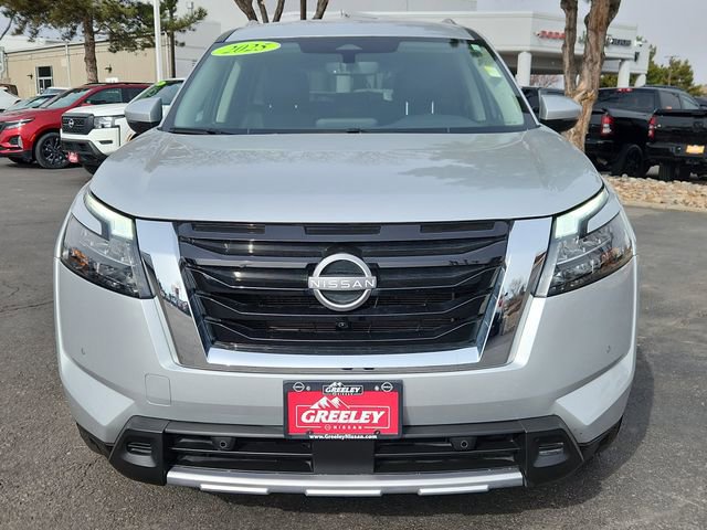 Certified 2025 Nissan Pathfinder SL AWD/4WD image 5