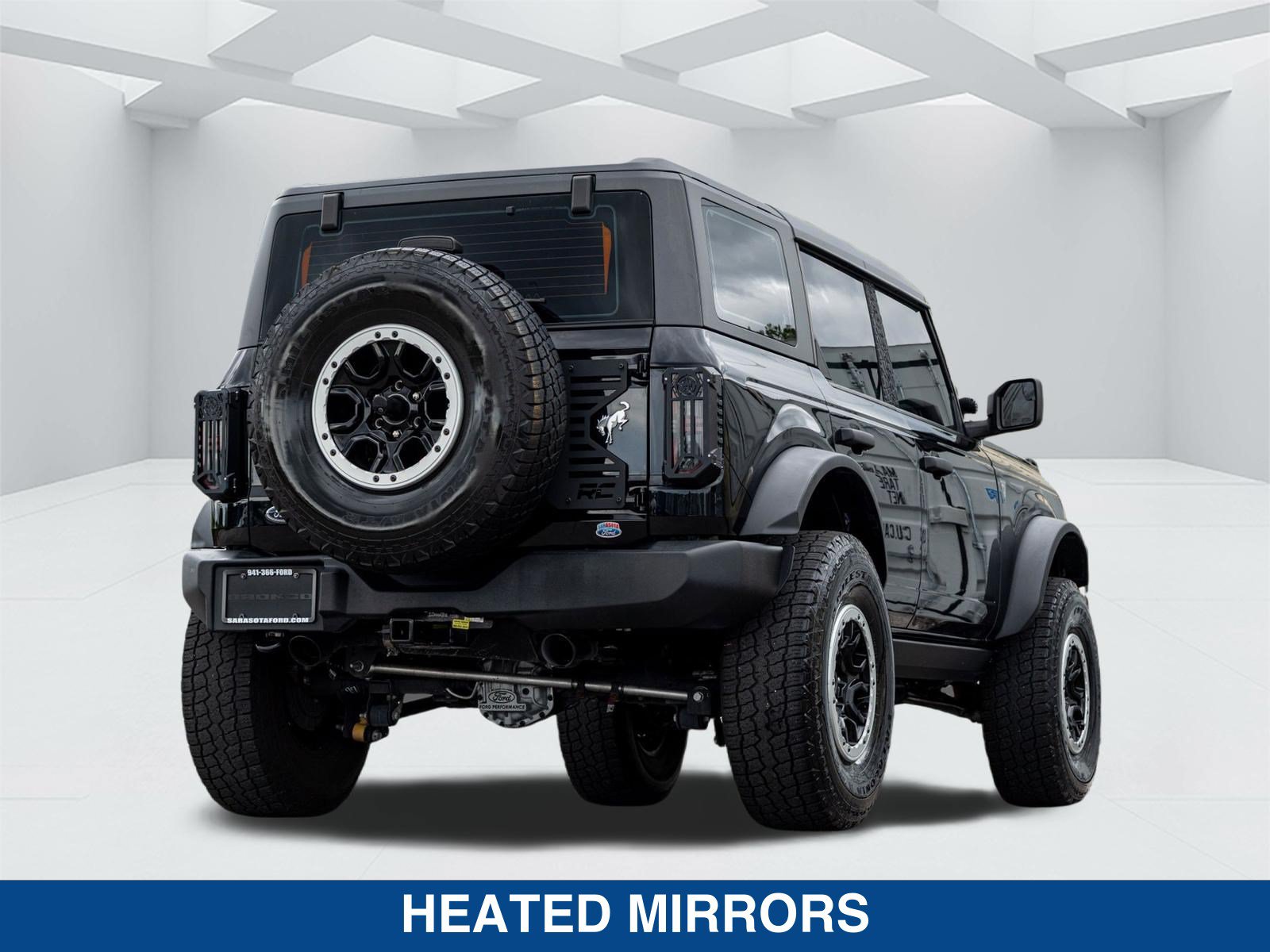 Used 2022 Ford Bronco 4-Door w/ Sasquatch Package AWD/4WD image 4
