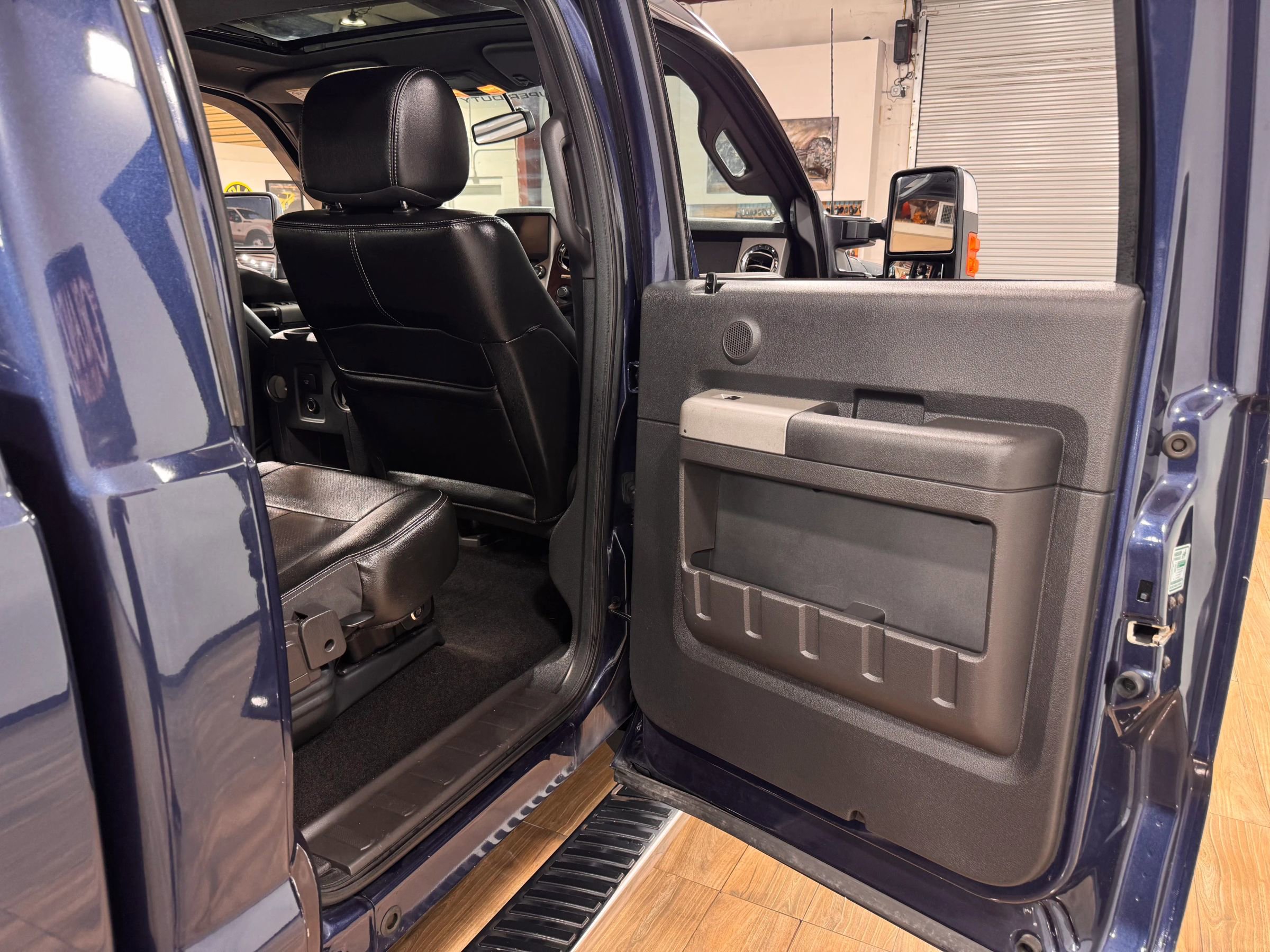 Used 2013 Ford F250 Lariat w/ Lariat Ultimate Pkg AWD/4WD image 17