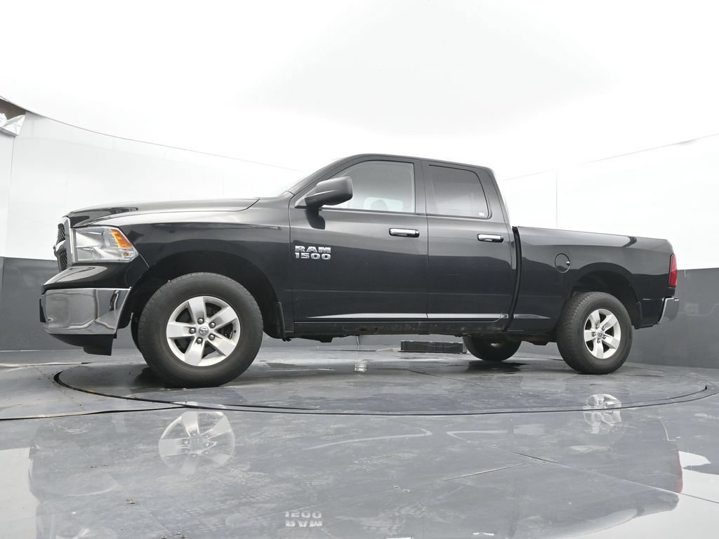 Used 2018 RAM 1500 Classic SLT AWD/4WD image 36