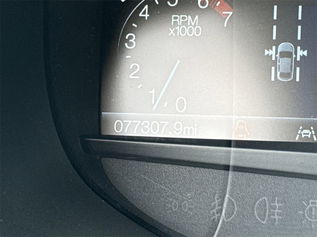 Used 2019 Ford Edge Titanium image 48