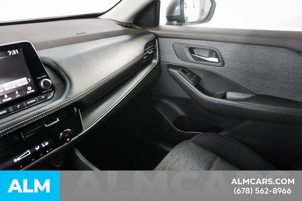 Used 2022 Nissan Rogue SV FWD image 40