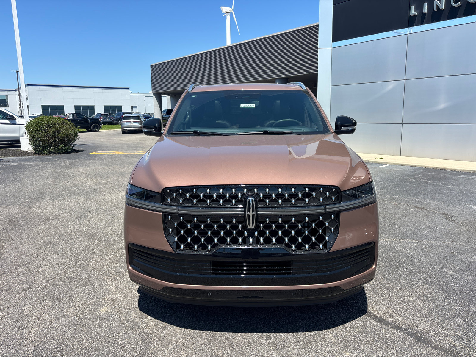 New 2026 Lincoln Navigator Black Label AWD/4WD image 2