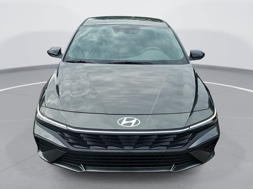 New 2026 Hyundai Elantra Sport FWD image 2