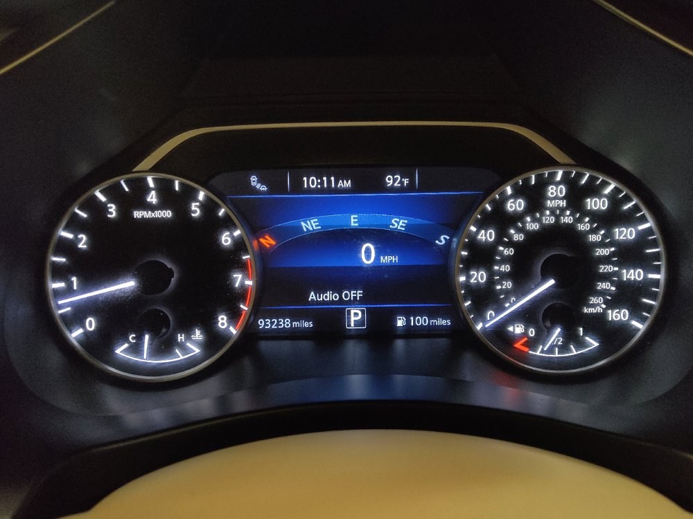 Used 2016 Nissan Murano Platinum w/ Platinum Technology Package FWD image 23