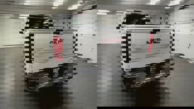 Certified 2020 GMC Sierra 1500 SLT w/ SLT Premium Package image 7