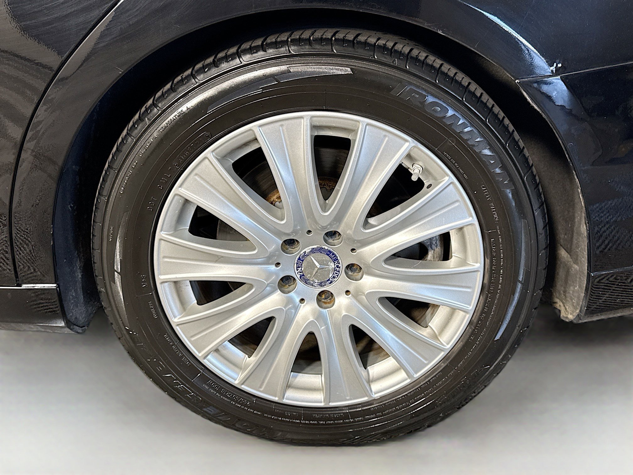 Used 2015 Mercedes-Benz S 550 4MATIC Sedan image 36