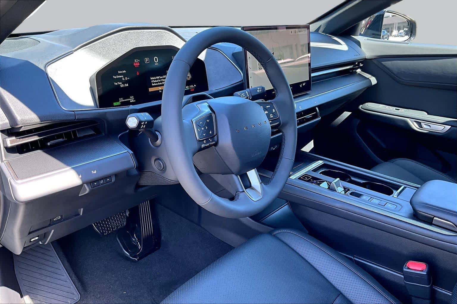 Used 2026 Lexus ES 350e w/ Convenience Package FWD image 16