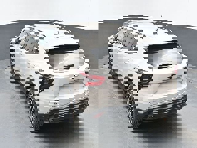 New 2026 Chevrolet Trax RS w/ Sunroof Package image 36