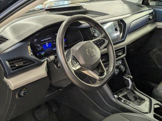 Used 2024 Volkswagen Taos SE image 10