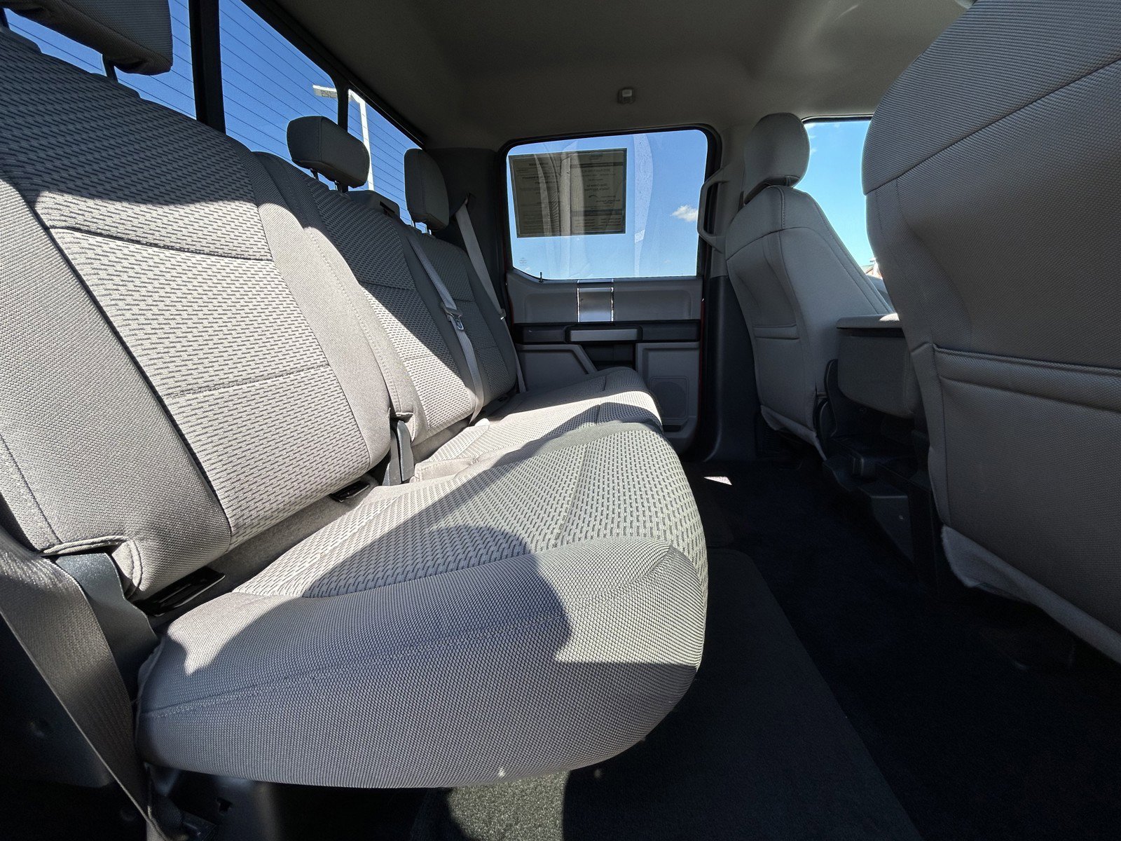 Used 2015 Ford F150 XLT w/ Equipment Group 302A Luxury image 19