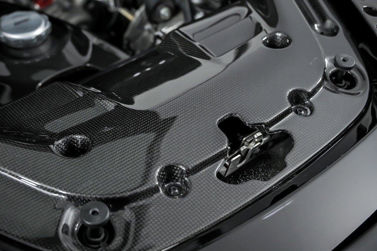 Used 2022 Ferrari SF90 Stradale image 24