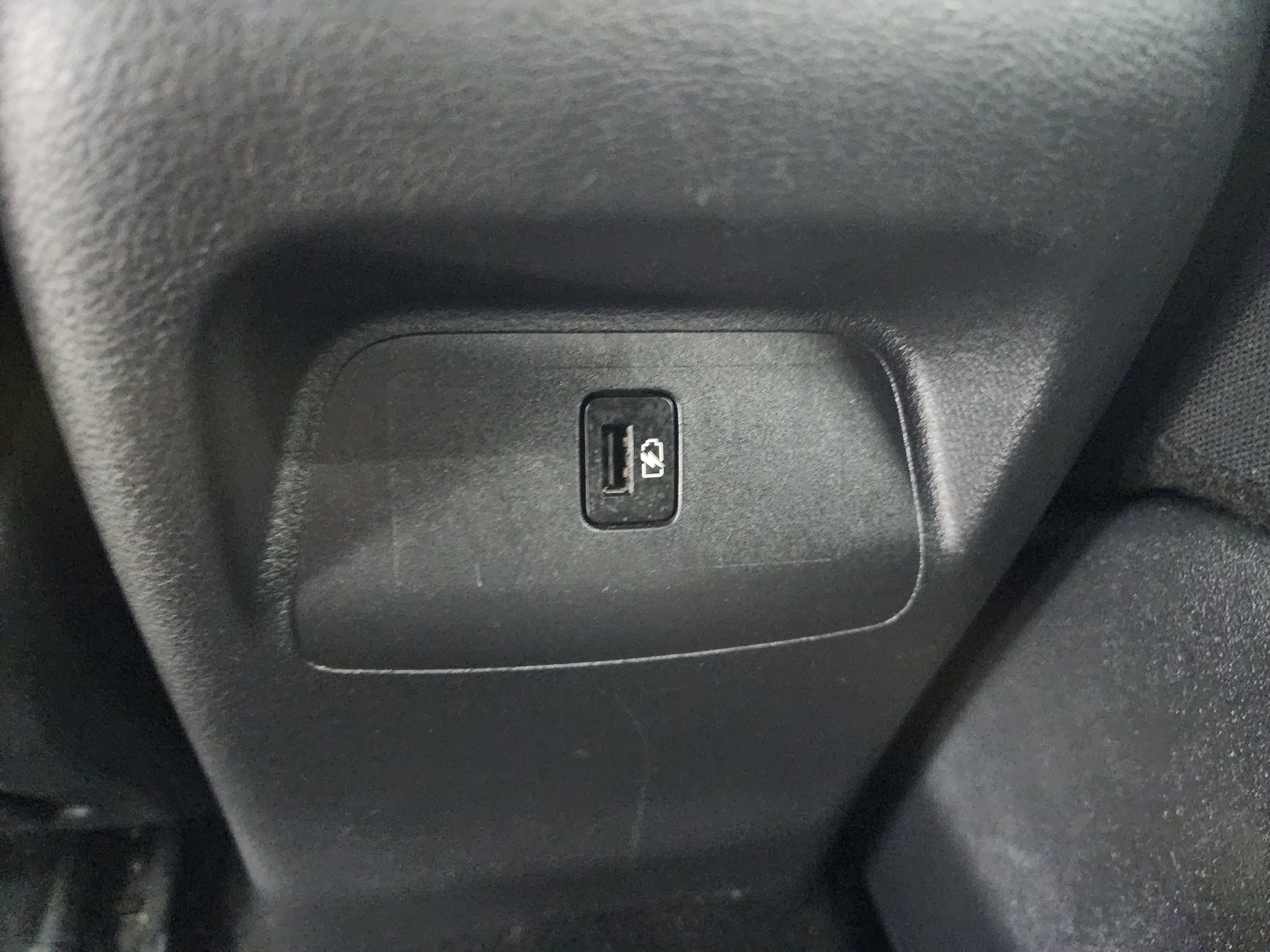 Used 2023 Nissan Sentra SV image 32