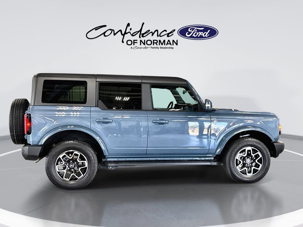Used 2024 Ford Bronco Outer Banks AWD/4WD image 10