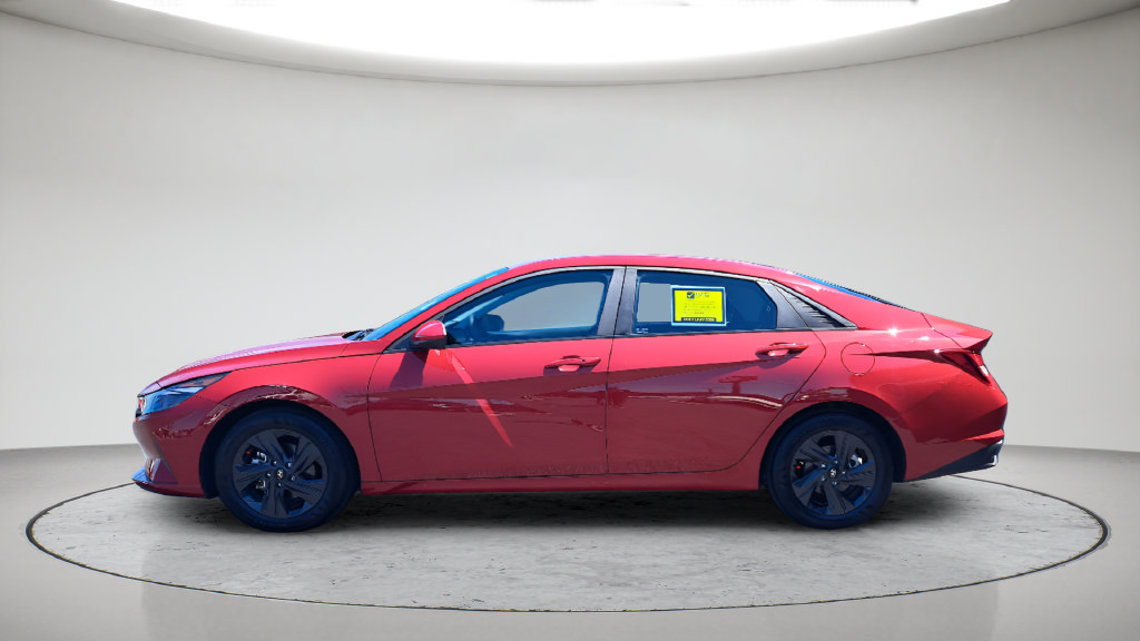 Used 2021 Hyundai Elantra SEL FWD image 8