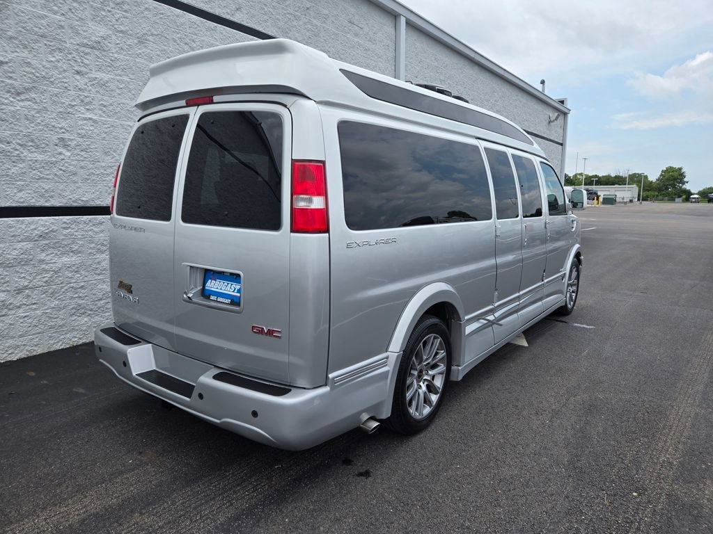 Used 2019 GMC Savana 2500 Extended w/ Enhanced Convenience Package image 3