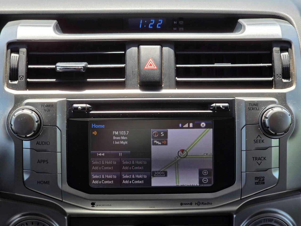 Used 2018 Toyota 4Runner SR5 Premium AWD/4WD image 15