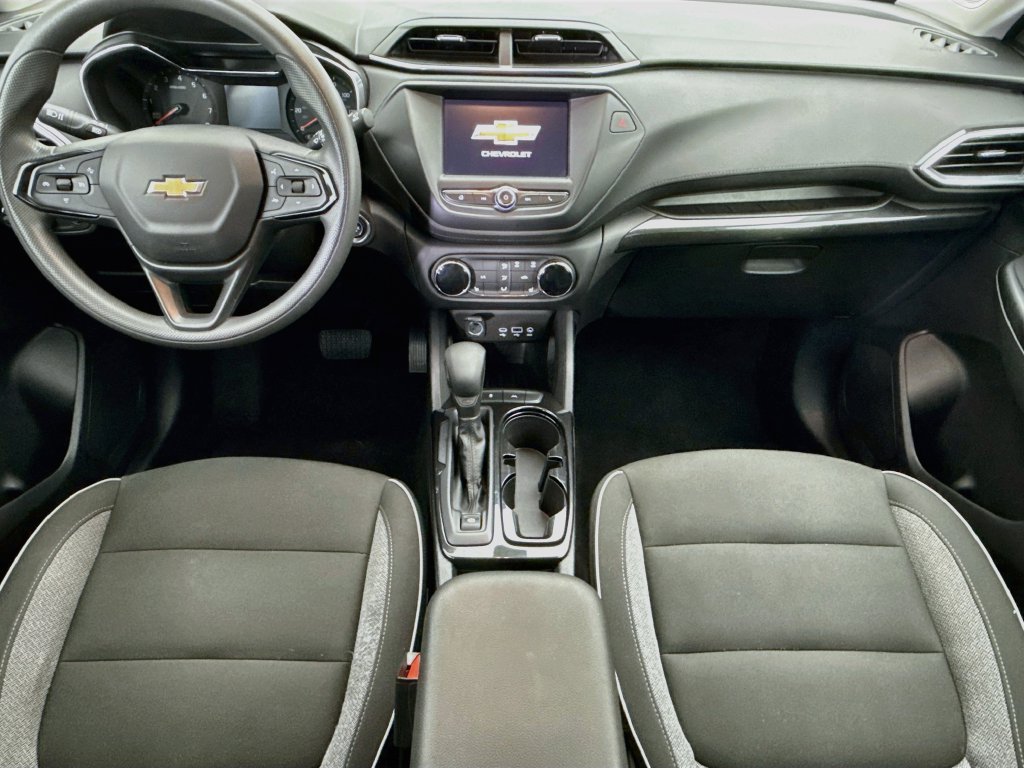 Used 2023 Chevrolet TrailBlazer LT FWD image 13