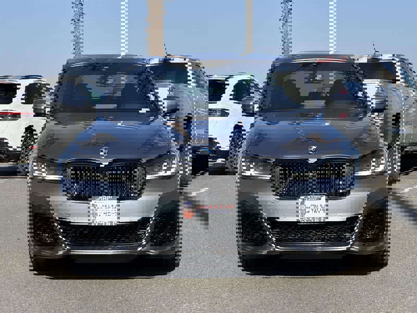 Used 2022 BMW M550i xDrive w/ Dynamic Handling Package image 2