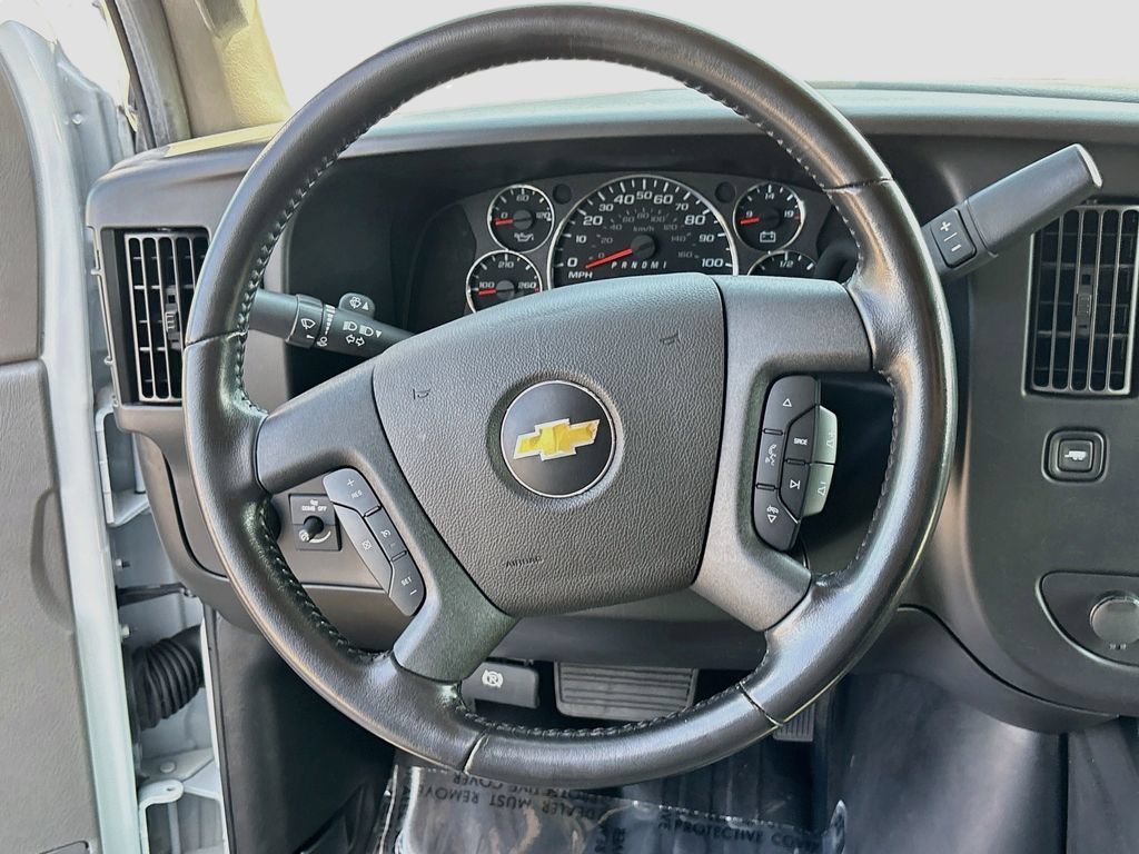 Used 2021 Chevrolet Express 3500 w/ Power Convenience Package RWD image 13