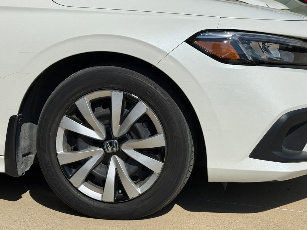 Used 2023 Honda Civic LX image 4