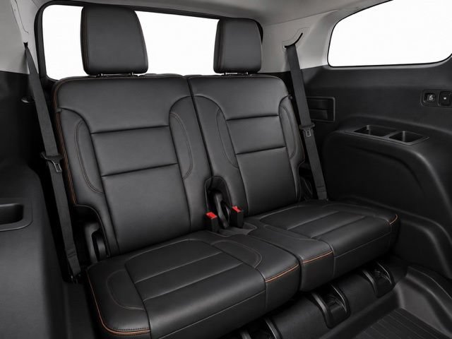 Used 2023 GMC Acadia AT4 w/ GMC Pro Grade Package AWD/4WD image 26