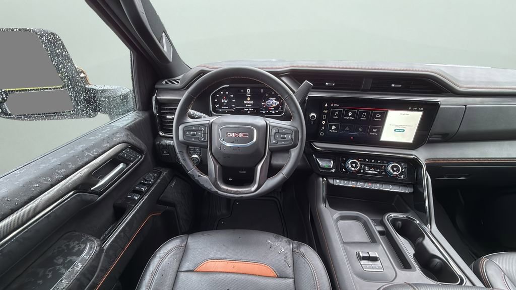 Used 2025 GMC Sierra 2500 AT4 w/ AT4 Premium Plus Package AWD/4WD image 18