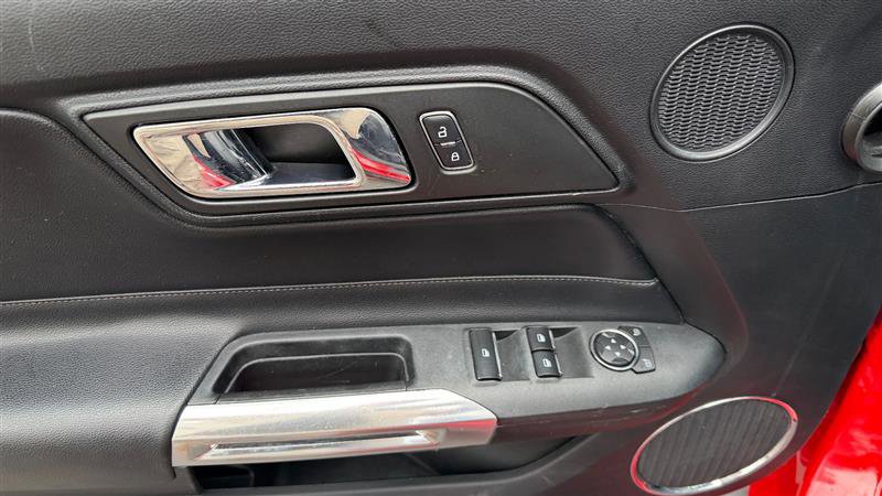 Used 2017 Ford Mustang Premium image 32