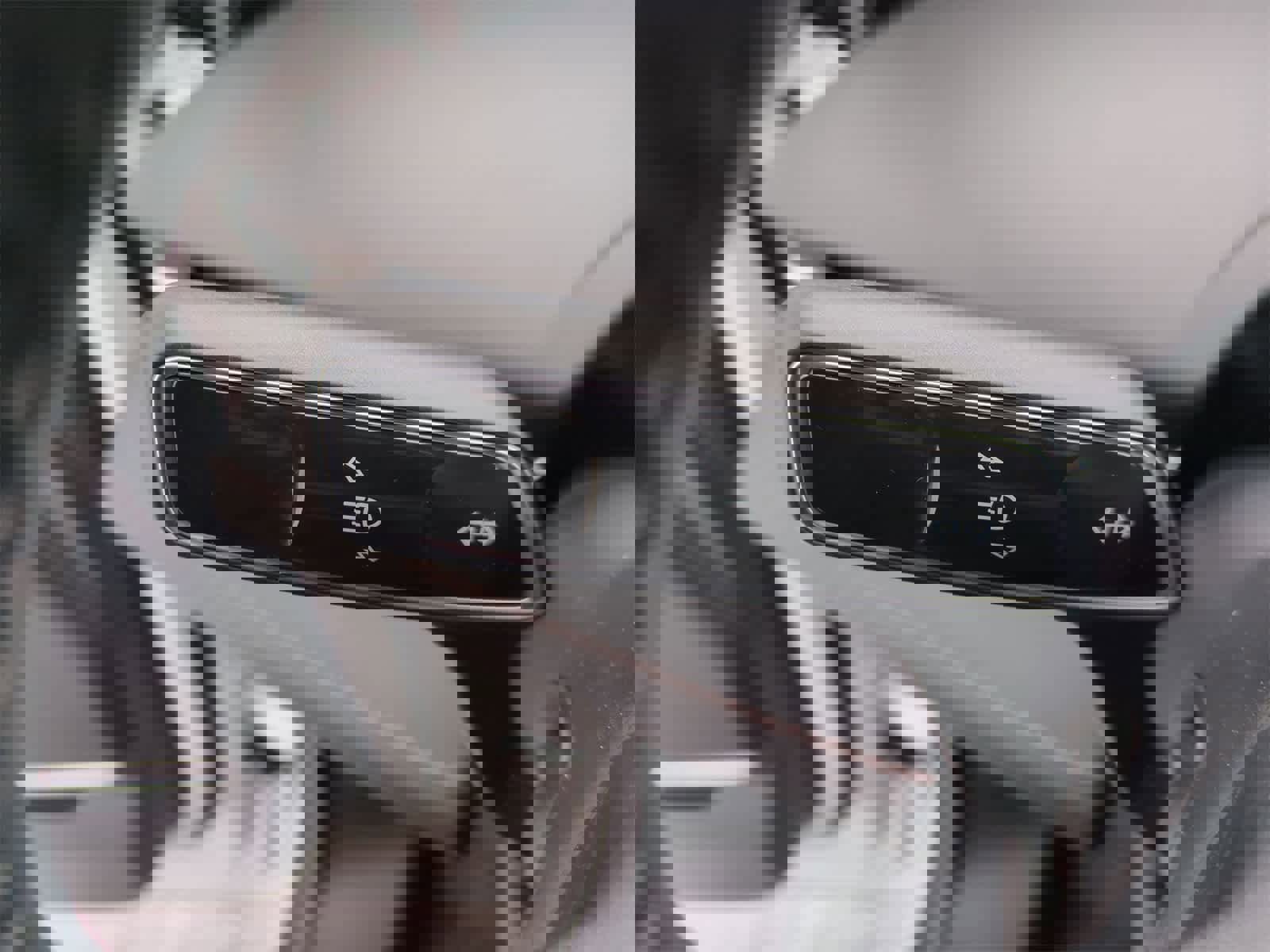 Used 2025 Lincoln Nautilus Reserve w/ Jet Appearance Package image 27