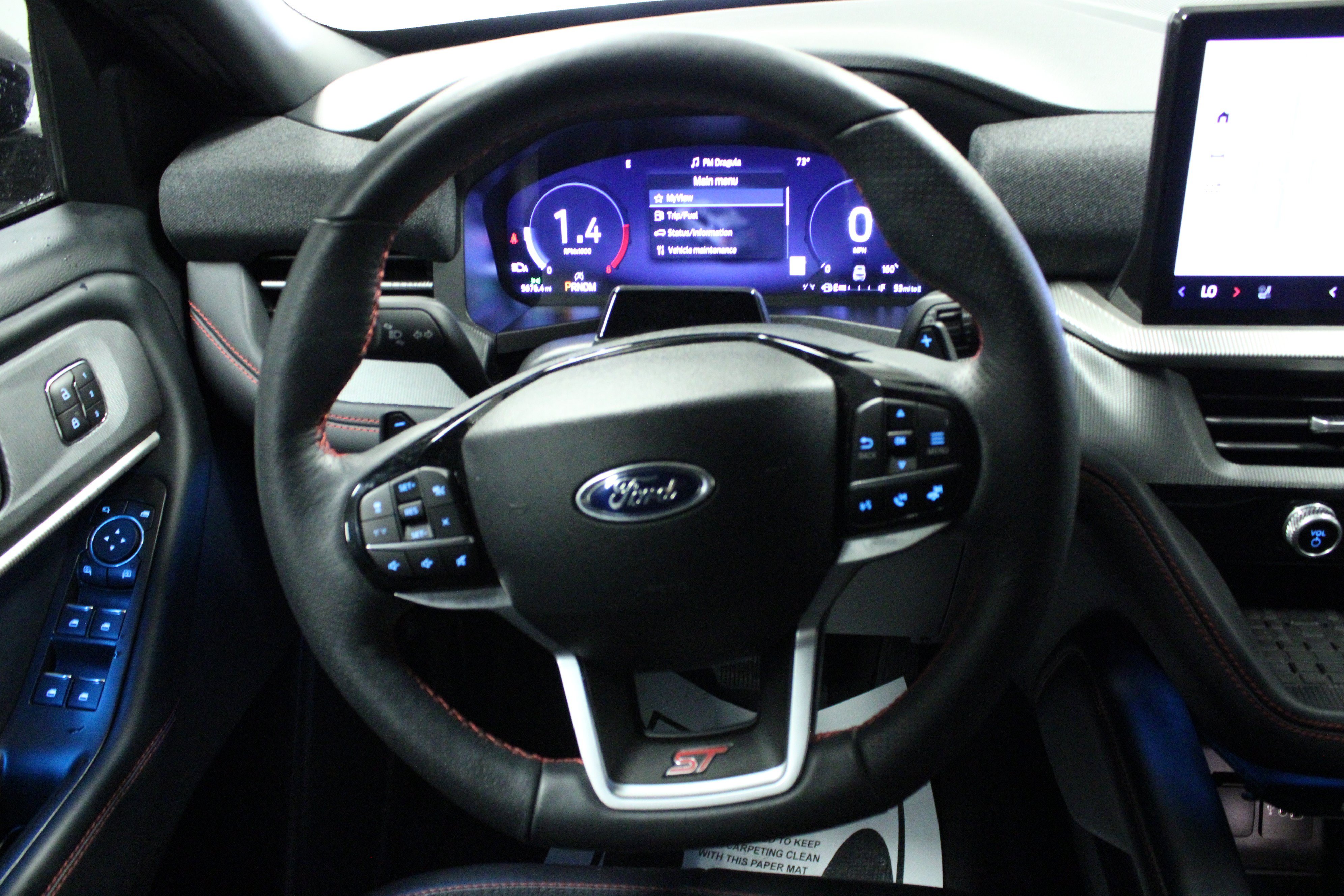 Used 2025 Ford Explorer ST AWD/4WD image 18