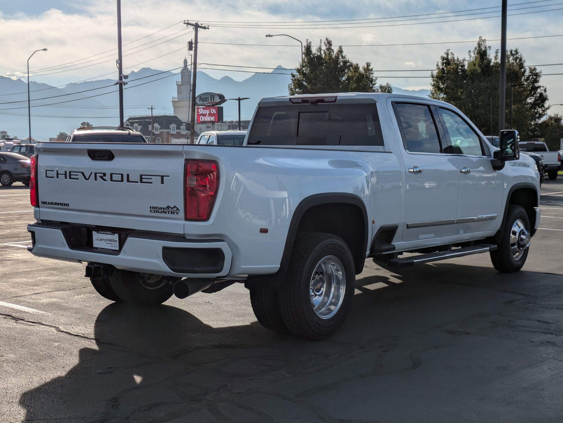 New 2026 Chevrolet Silverado 3500 High Country w/ Technology Package image 5