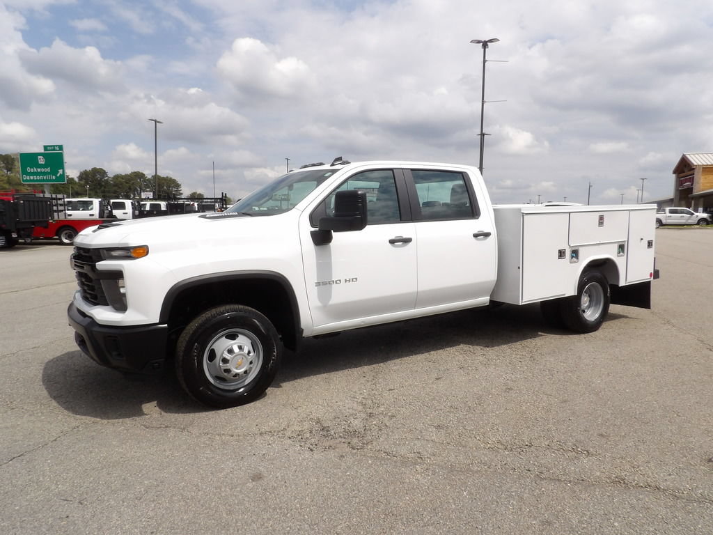 Used 2026 Chevrolet Silverado 3500 W/T AWD/4WD image 3