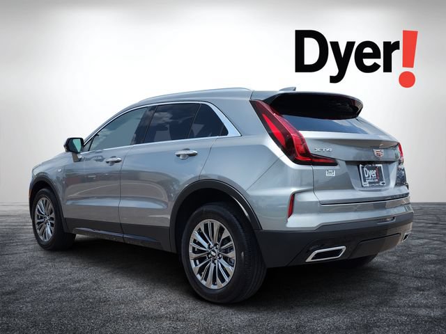 Used 2025 Cadillac XT4 Premium Luxury FWD image 6