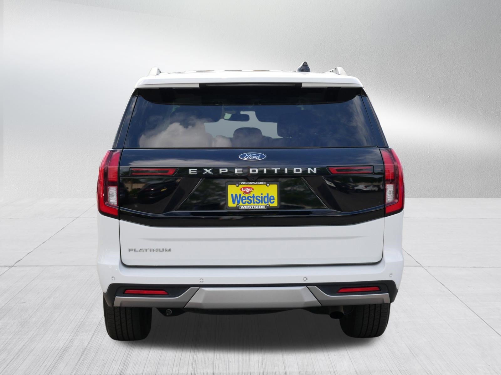 Used 2025 Ford Expedition Platinum AWD/4WD image 6