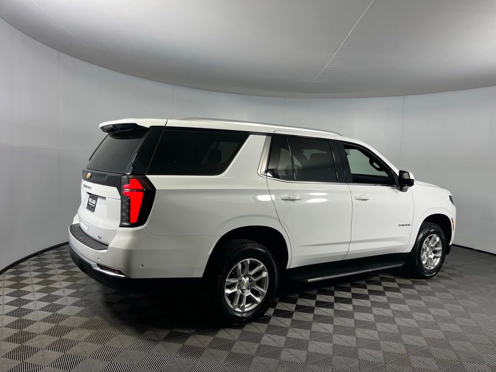 Used 2025 Chevrolet Tahoe LT image 3