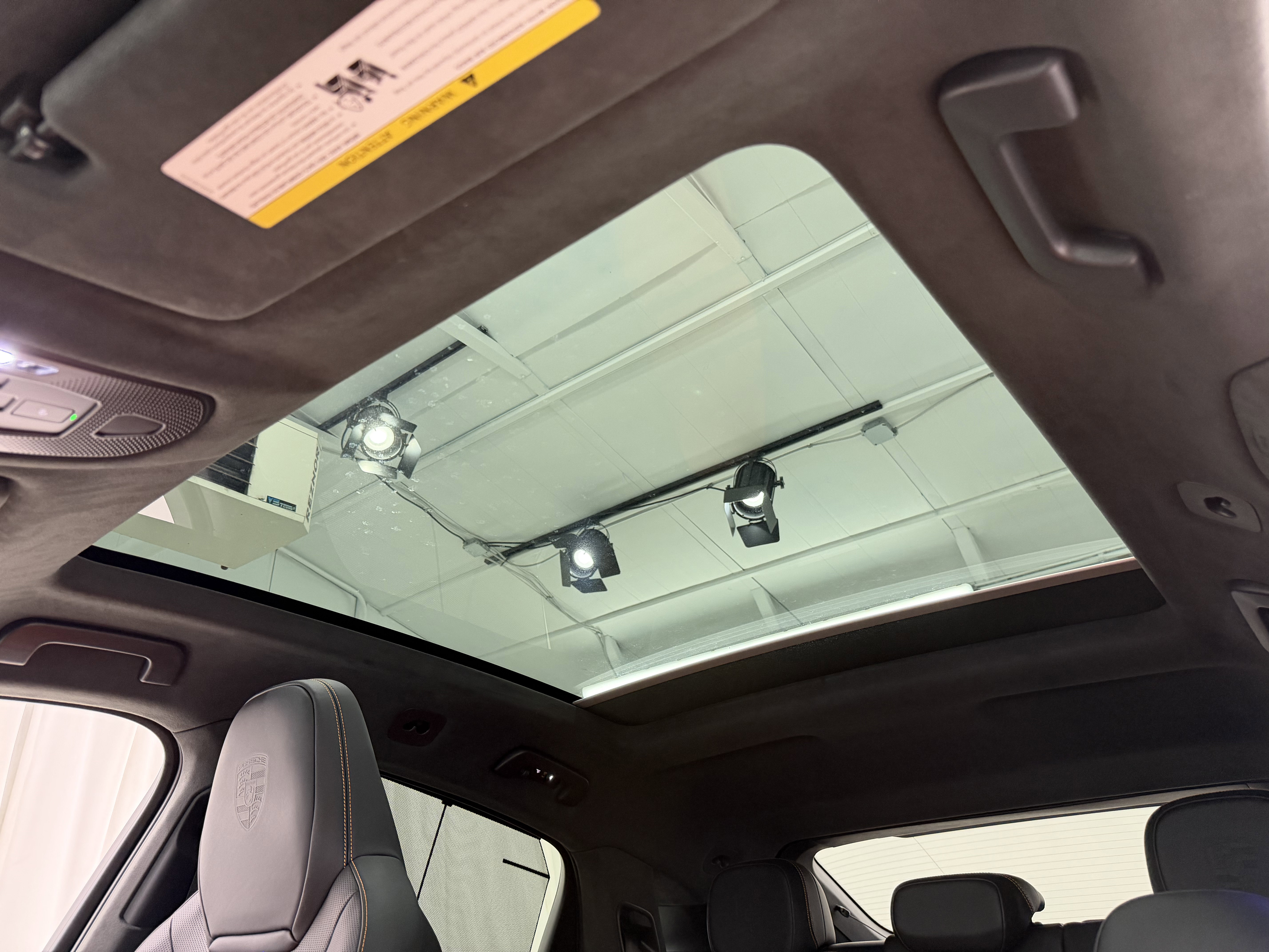 Certified 2025 Porsche Cayenne GTS image 40