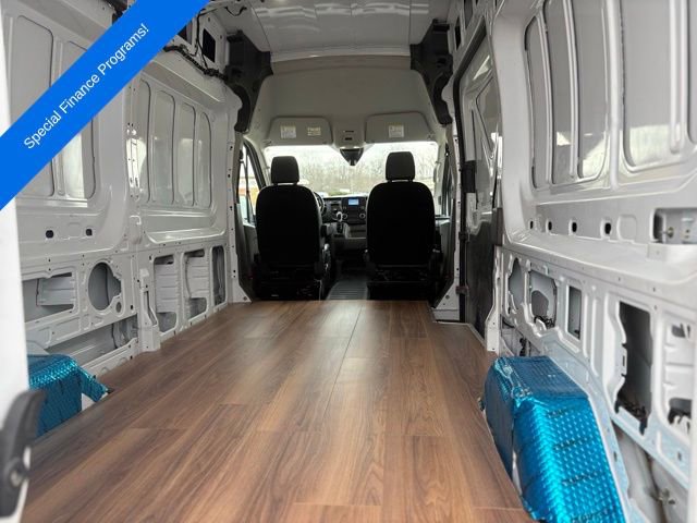 Used 2023 Ford Transit 250 148 High Roof image 28