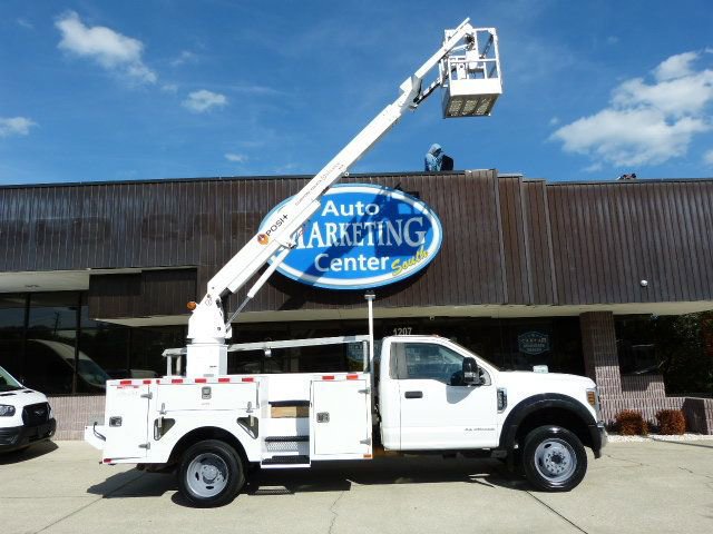 Used 2019 Ford F550 2WD Regular Cab Super Duty image 27