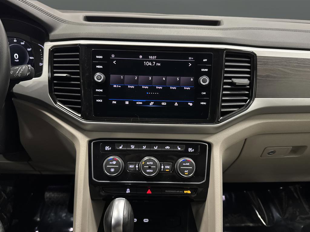 Used 2022 Volkswagen Atlas SE w/ Black Wheel Package image 8
