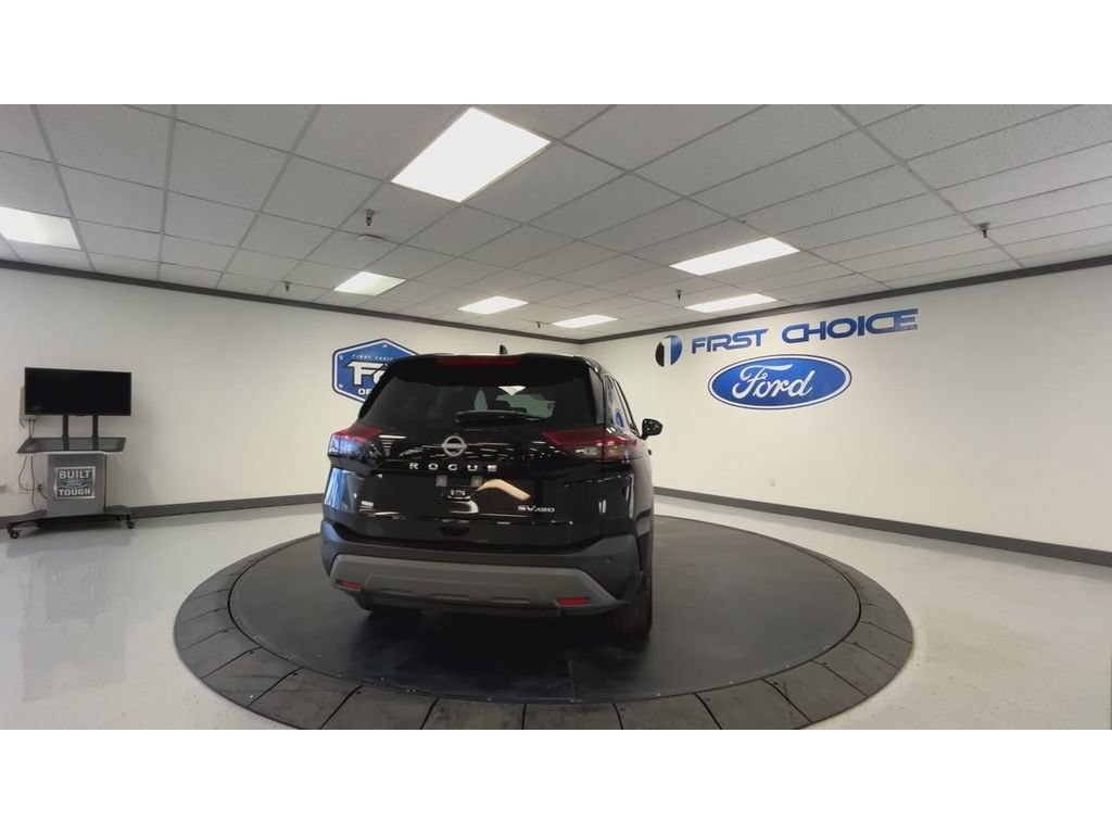 Used 2023 Nissan Rogue SV AWD/4WD image 9