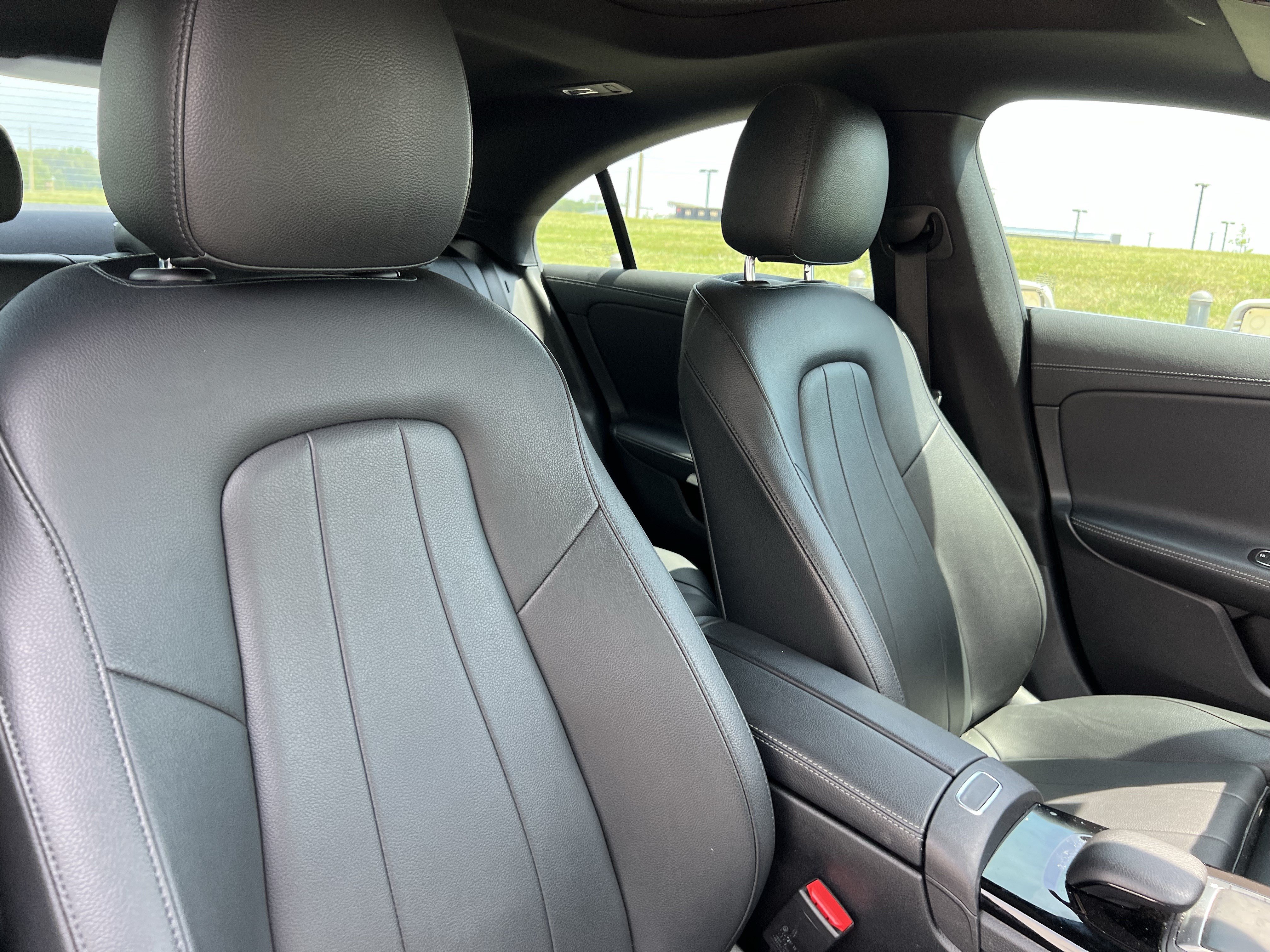 Used 2023 Mercedes-Benz CLA 250 image 35
