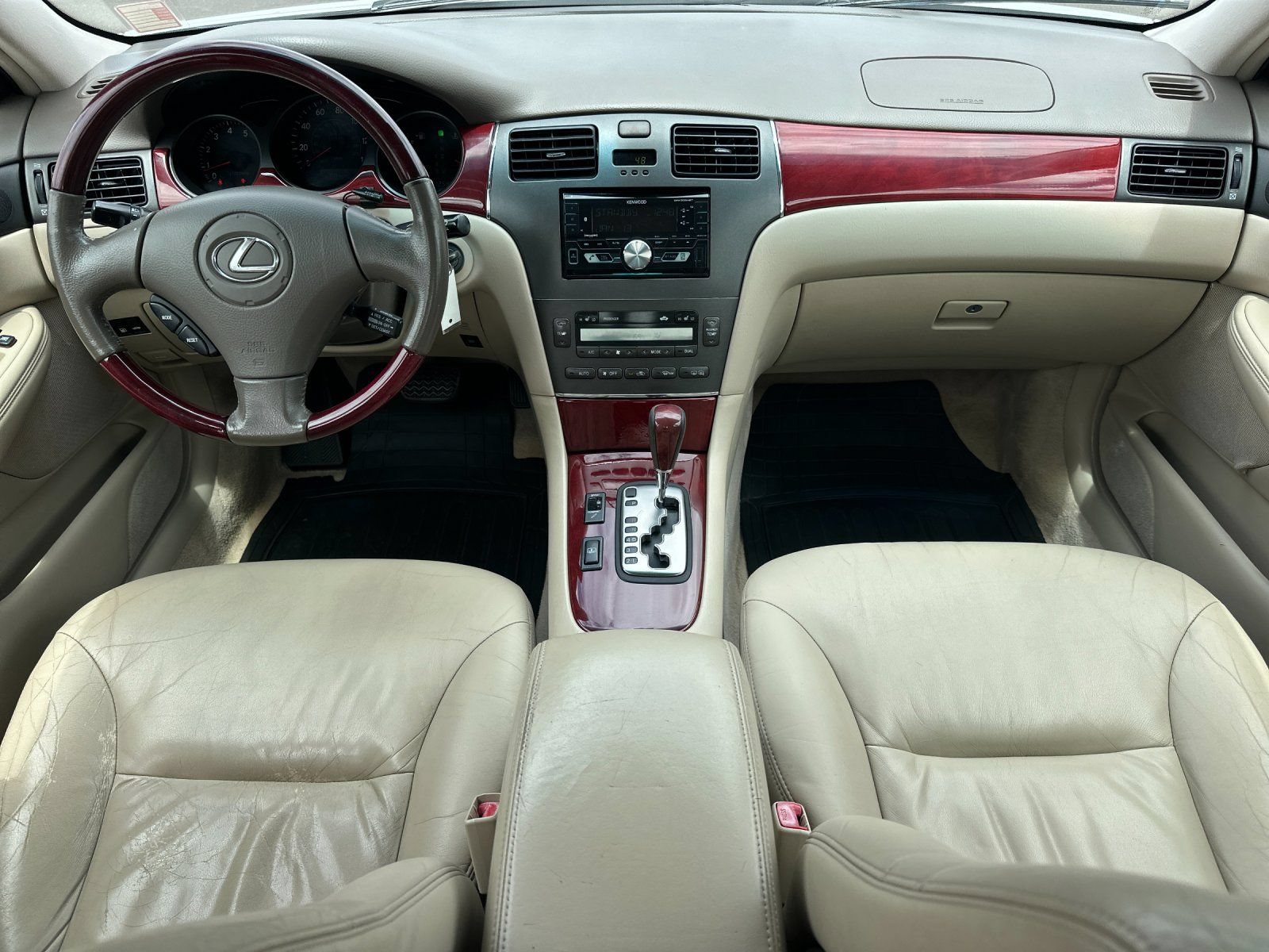Used 2003 Lexus ES 330 FWD image 12
