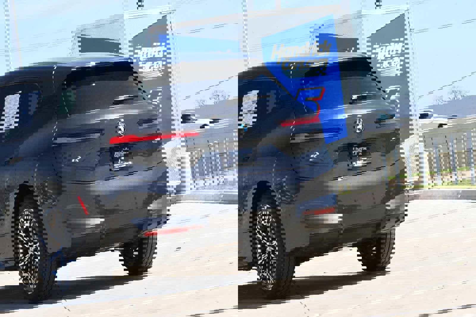 New 2026 BMW iX xDrive60 image 5